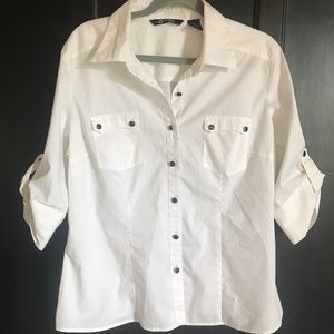 NWOT White blouse. Size XL.